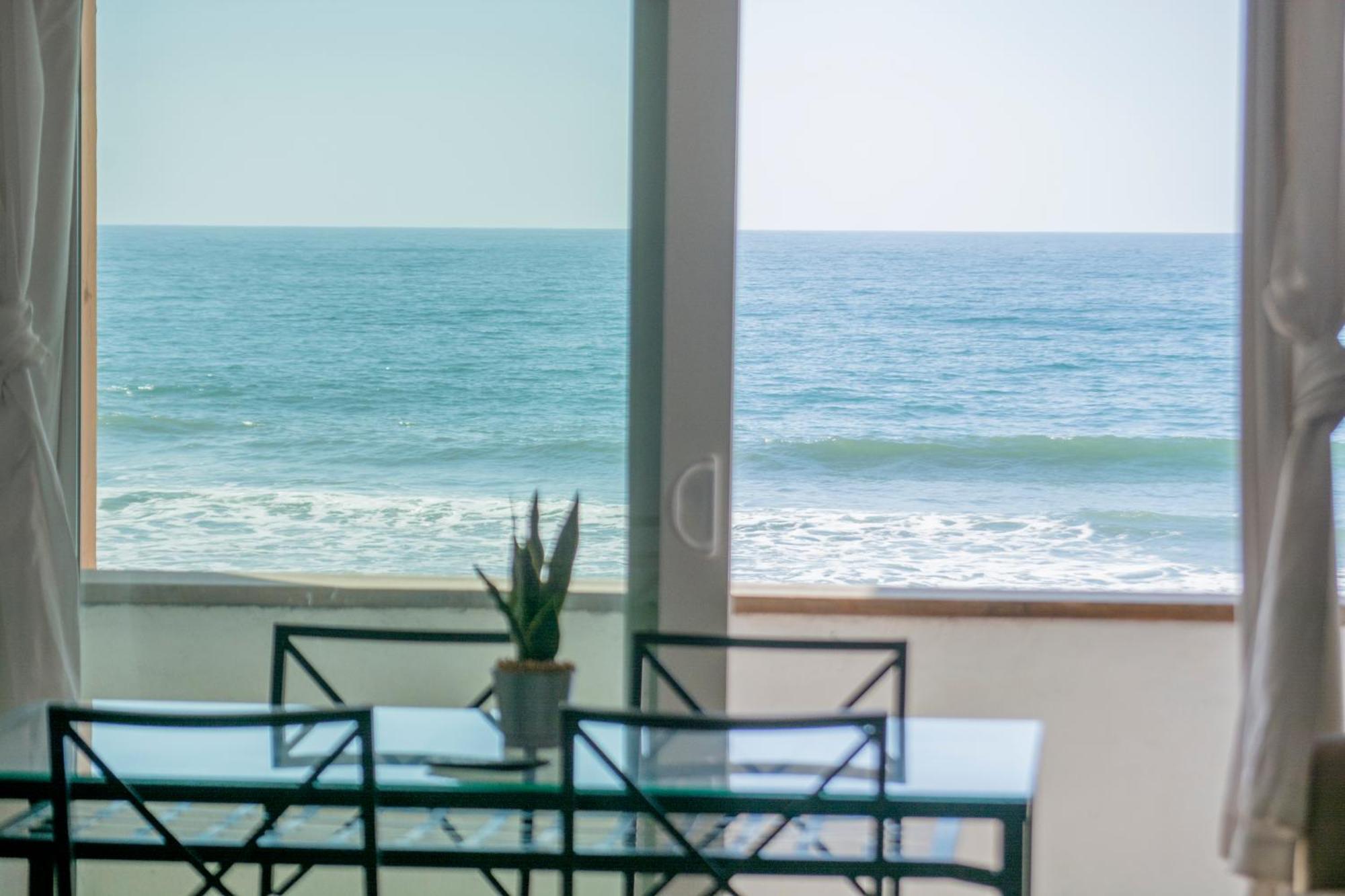 Beachfront Breathtaking 1 Bedroom Apt ติฮัวนา ภายนอก รูปภาพ